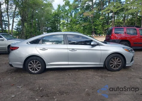 2018 Hyundai Sonata Se z USA, uszkodzony, nr VIN 5NPE24AF2JH704330
